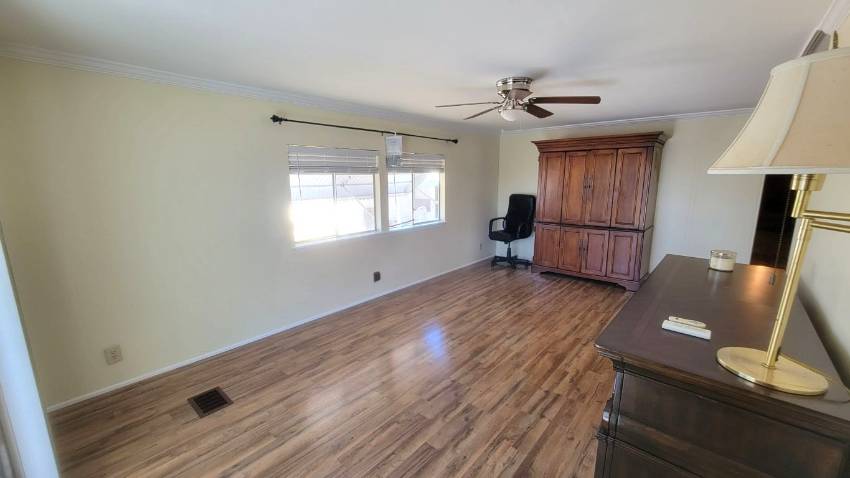 203 Rainbow Lane West a Dundee, FL Mobile or Manufactured Home for Sale